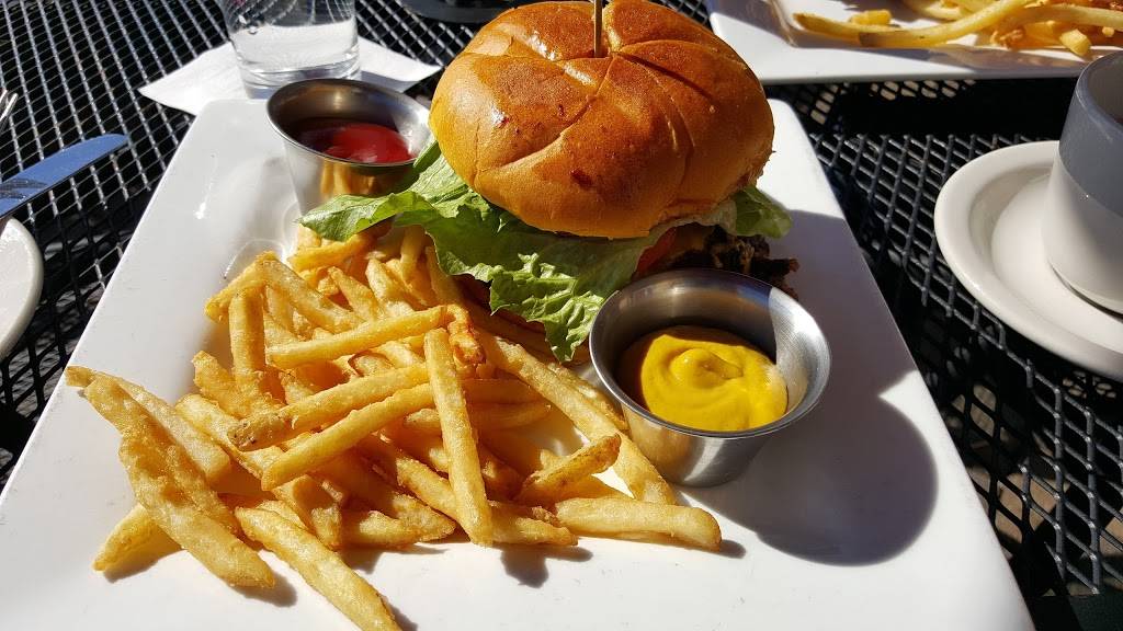 Raffas | restaurant | 1660 W Lake Houston Pkwy Suite 103, Kingwood, TX 77339, USA | 2813601436 OR +1 281-360-1436