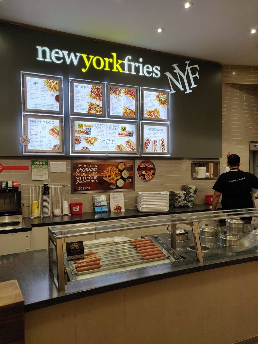 New York Fries - Limeridge Mall | restaurant | 999 Upper Wentworth Road Unit F11, Hamilton, ON L9A 4X5, Canada | 9053183284 OR +1 905-318-3284