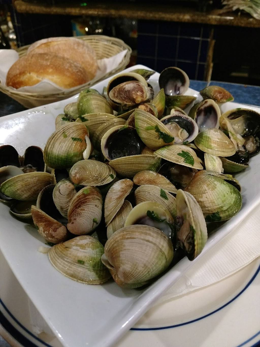 Seabras Marisqueira | restaurant | 87 Madison St, Newark, NJ 07105, USA | 9734651250 OR +1 973-465-1250