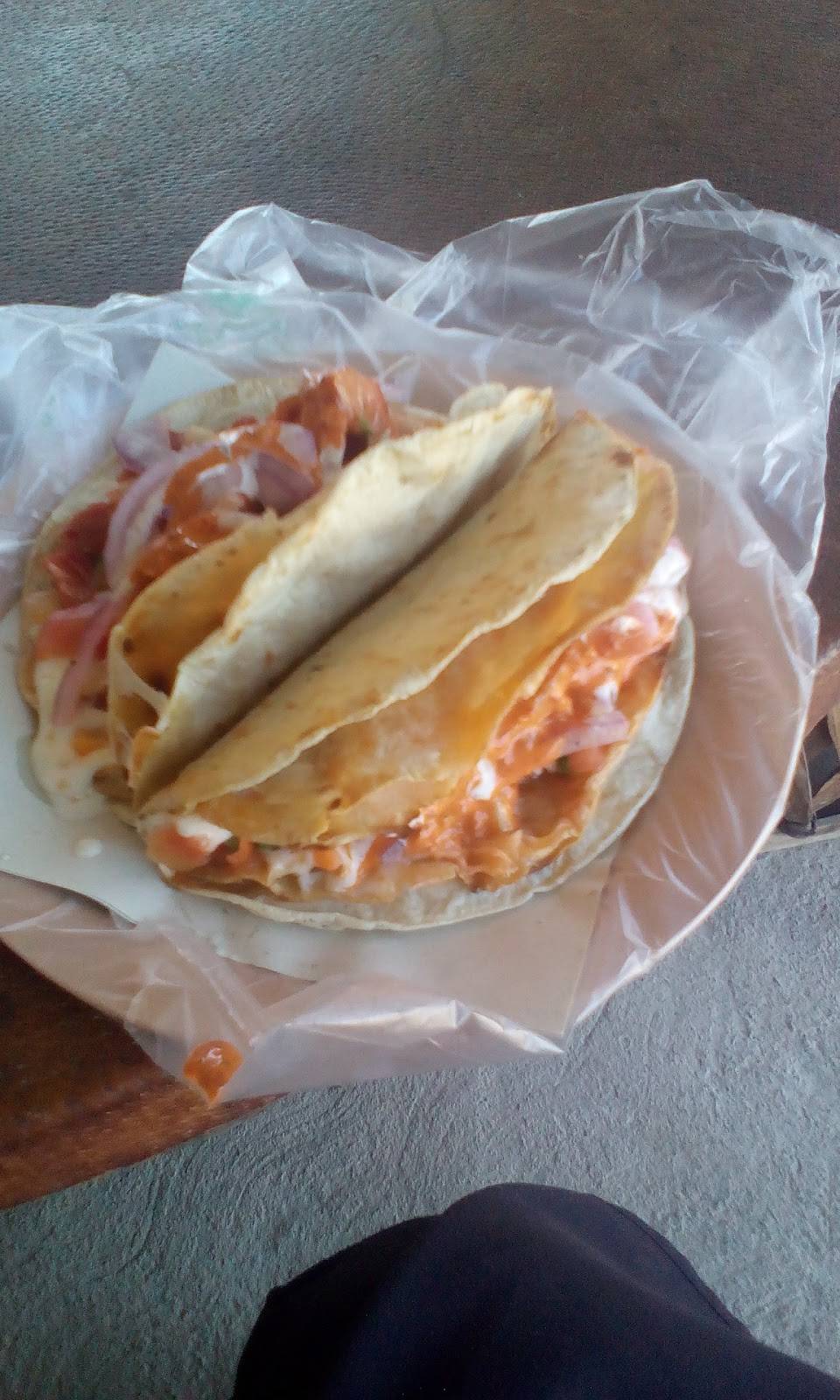 Mariscos Playas Cuatas | restaurant | Av. Transpeninsular 4B, Infonavitlomas del Porvenir, 22110 Tijuana, B.C., Mexico | 016644048821 OR +52 664 404 8821