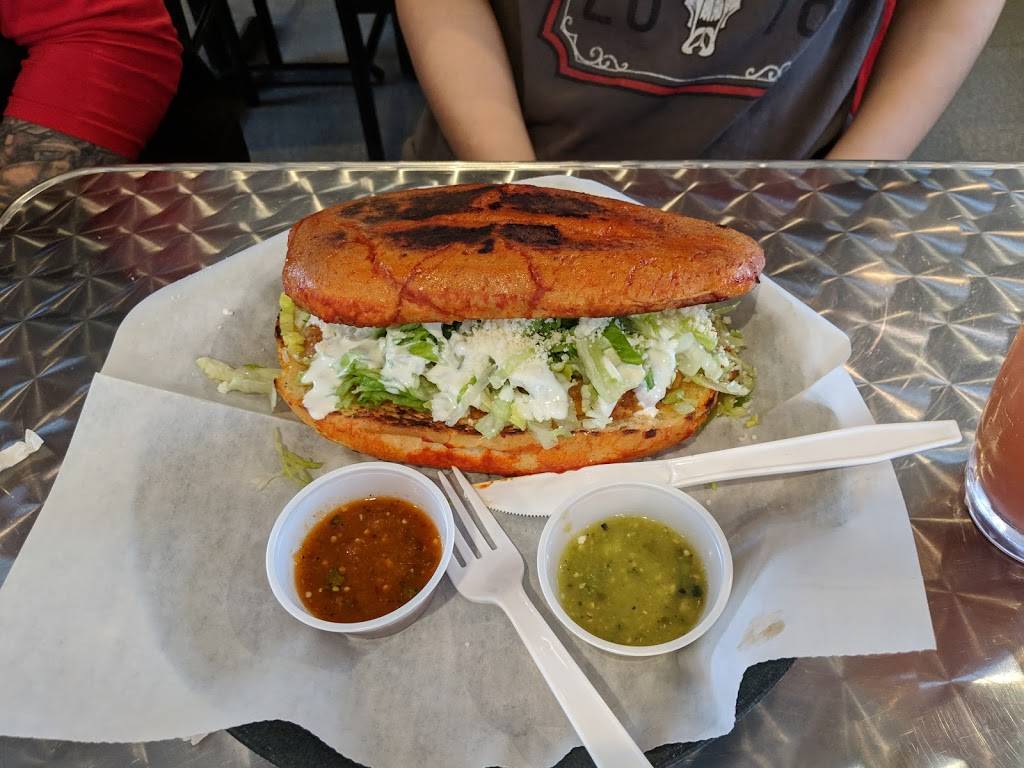 El Huarache Mexican Restaurant | restaurant | 1147, 815 1st Ave W, Shakopee, MN 55379, USA | 9524260669 OR +1 952-426-0669