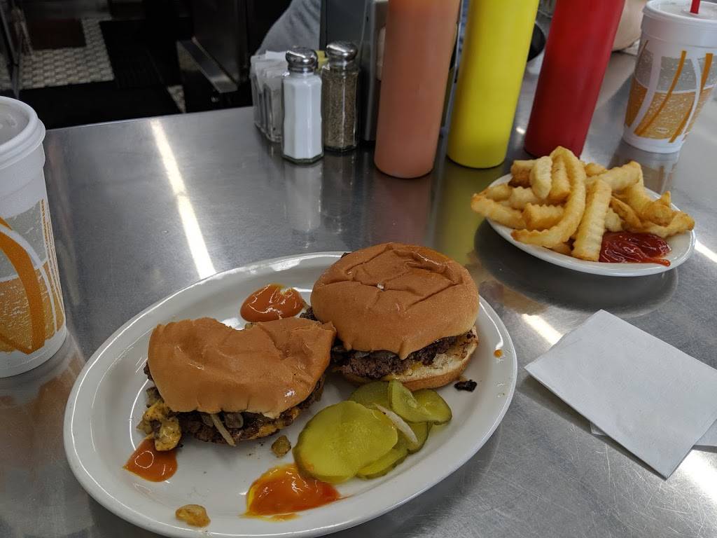 Bates Hamburgers | restaurant | 33406 Five Mile Road, Livonia, MI 48154, USA | 7344273464 OR +1 734-427-3464