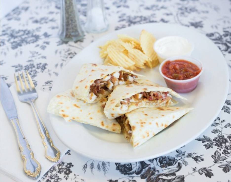 Sierra Delicatessen | meal delivery | 345 Main Ave, Norwalk, CT 06851, USA | 2038571165 OR +1 203-857-1165