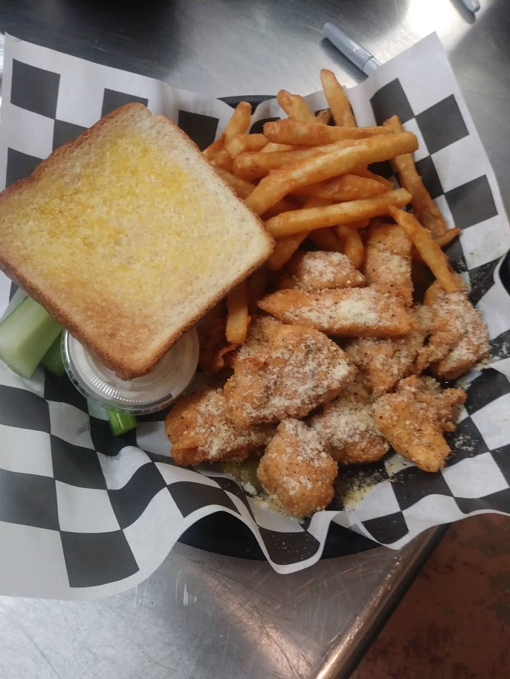 Grangers Hot Wings BBQ and Burgers | restaurant | 2911 Hamilton Rd #9014, LaGrange, GA 30241, USA | 7068827937 OR +1 706-882-7937