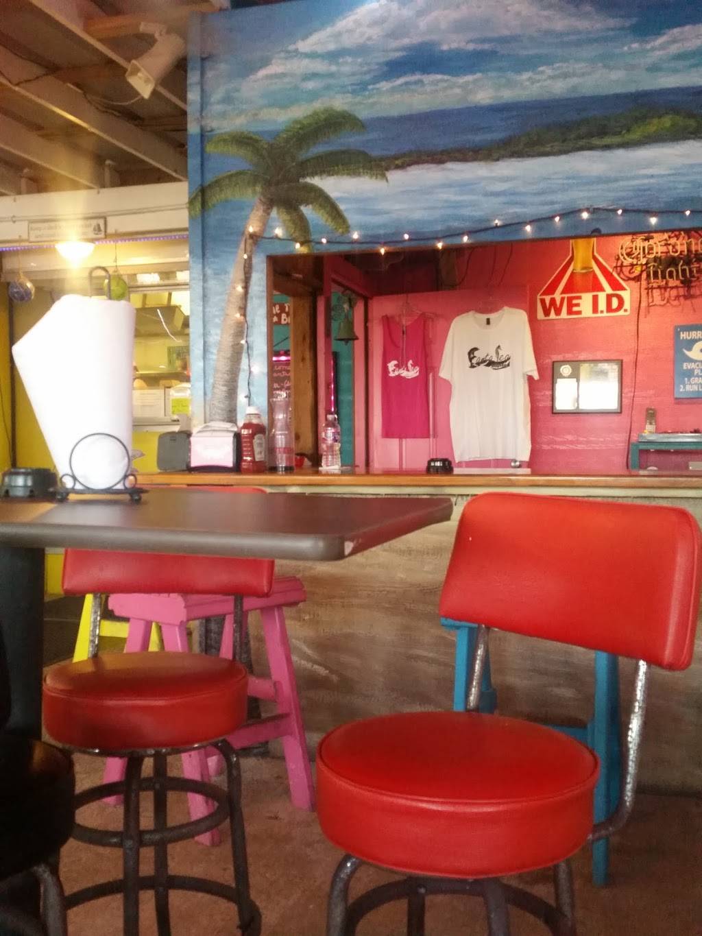 Fantasea BBQ & Grill | restaurant | 1951 State Hwy 87, Gilchrist, TX 77617, USA | 4092862160 OR +1 409-286-2160