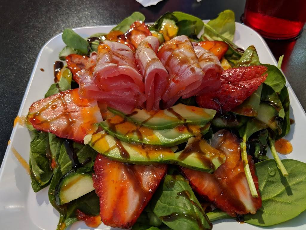 Rock N Roll Sushi | restaurant | 2229 University Blvd, Tuscaloosa, AL 35401, USA | 2054699060 OR +1 205-469-9060