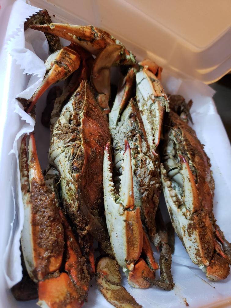 Riggins Crabhouse | restaurant | 607 Ridge Rd, Lantana, FL 33462, USA | 5615863000 OR +1 561-586-3000