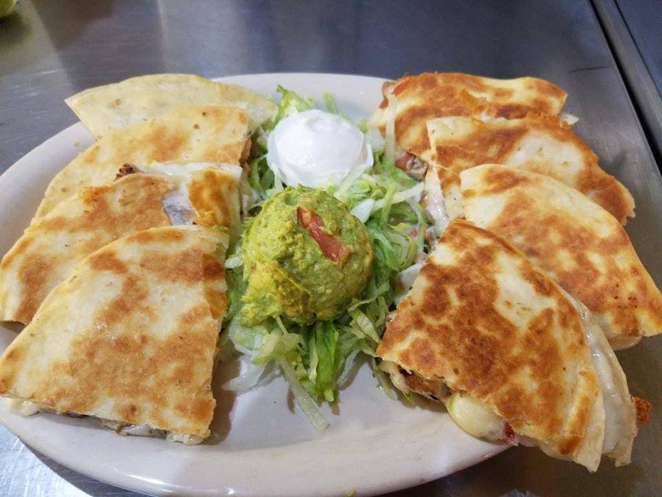 Kents Tex-Mex | restaurant | 2900 Woodlawn Blvd, Denison, TX 75020, USA | 9033370448 OR +1 903-337-0448