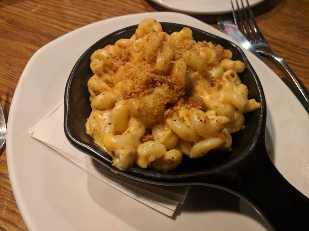 Outback Steakhouse | restaurant | 345 Washington Ave, North Haven, CT 06473, USA | 2039858282 OR +1 203-985-8282