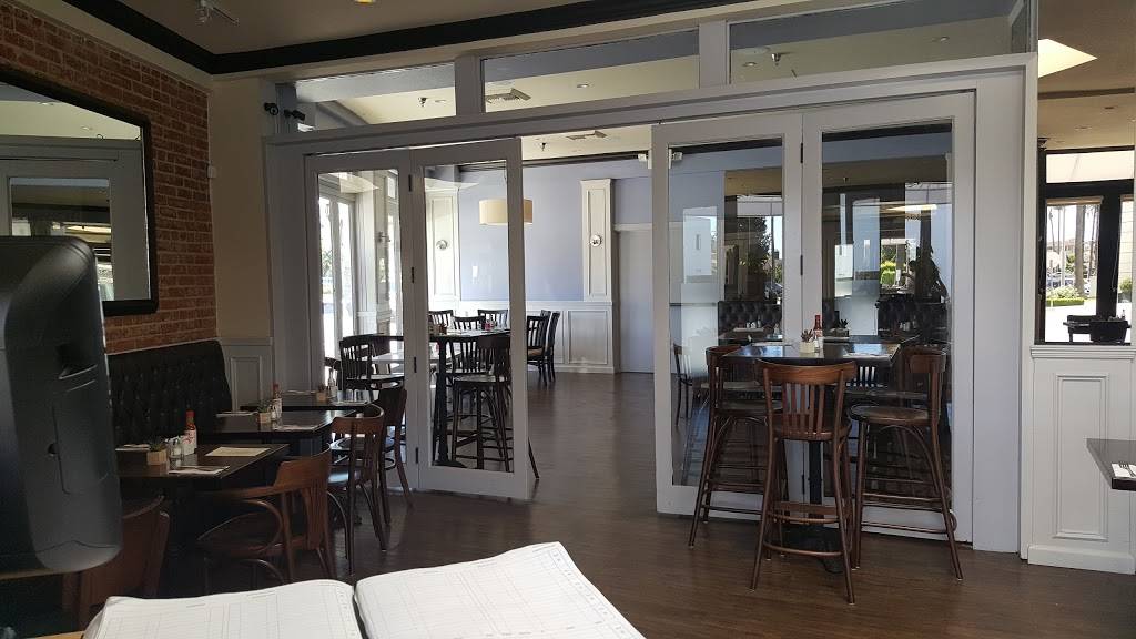 Brus Wiffle Marina Del Rey | restaurant | 3105 Washington Blvd, Marina Del Rey, CA 90292, USA | 3108819162 OR +1 310-881-9162