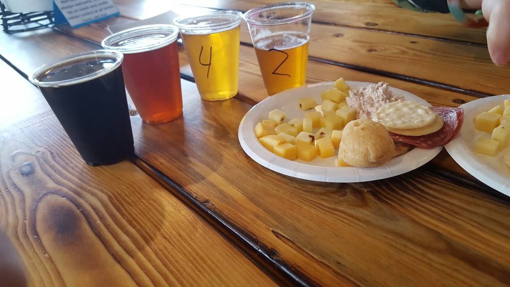 Lake Stevens Brewing Company | restaurant | 2010 Grade Road Mailing address:, 11628 Meridian Pl NE, Lake Stevens, WA 98258, USA | 3605243678 OR +1 360-524-3678