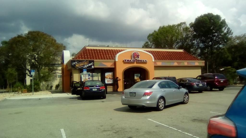 Taco Bell | meal takeaway | 9400 Daniels Pkwy, Fort Myers, FL 33912, USA | 2397682018 OR +1 239-768-2018