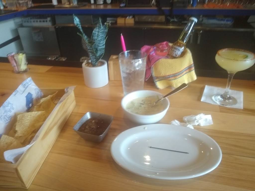 Vamonos | restaurant | 4807 Airport Blvd, Austin, TX 78751, USA | 5124742029 OR +1 512-474-2029