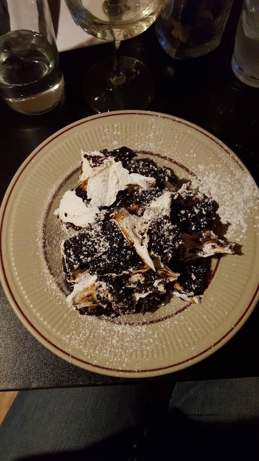 The Corner Bistro & Wine Bar | restaurant | 213 Penn St, Baltimore, MD 21230, USA | 4107271155 OR +1 410-727-1155