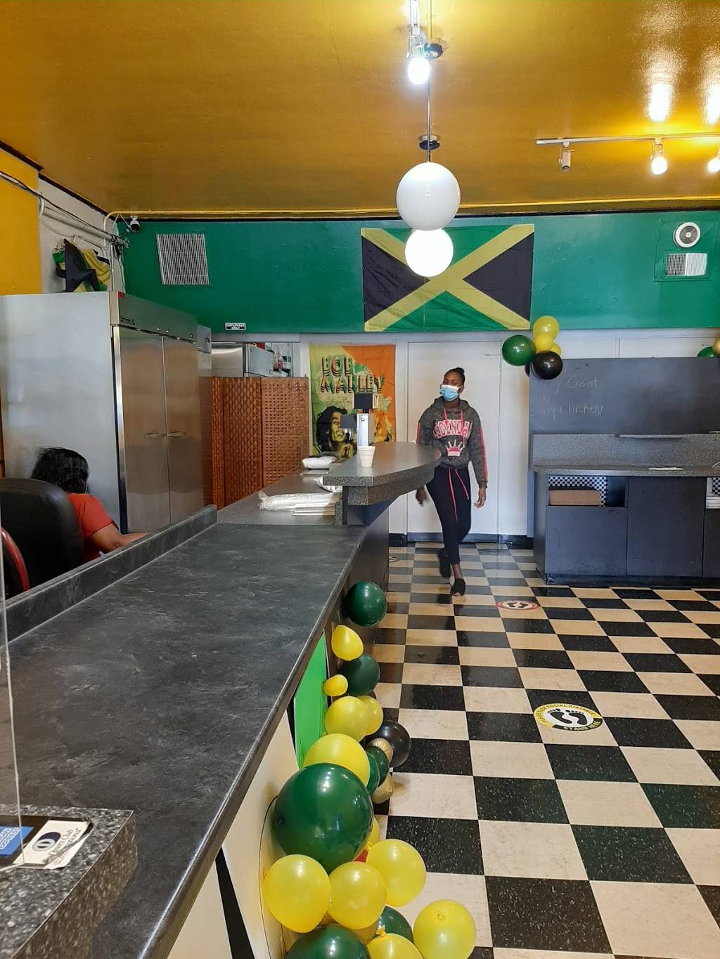 One Love Jamaican Restaurant | restaurant | 2636 Central Ave, Toledo, OH 43606, USA | 4194075655 OR +1 419-407-5655