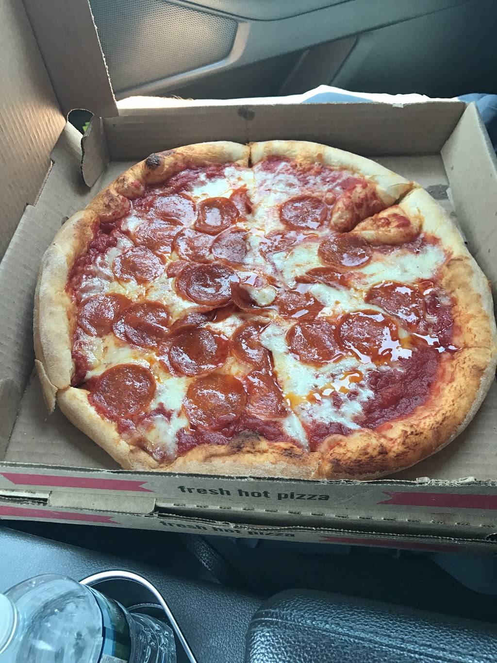 Dominics Pizza | restaurant | 2715 Pulaski Hwy, Newark, DE 19702, USA | 3023681588 OR +1 302-368-1588