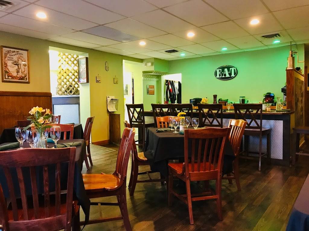 EAT IN WILLIAMSTOWN | restaurant | 234 Main St, Williamstown, MA 01267, USA | 4134586164 OR +1 413-458-6164
