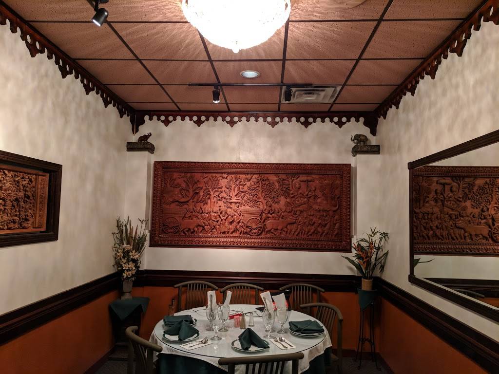 Angkor Restaurant | restaurant | 2350 Noblestown Rd # 18, Pittsburgh, PA 15205, USA | 4129288424 OR +1 412-928-8424