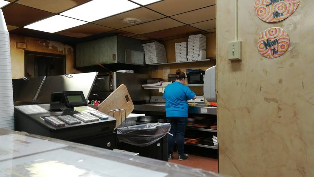 Americus Pizza King | restaurant | 7506 IN-25 N, Lafayette, IN 47905, USA | 7655898244 OR +1 765-589-8244