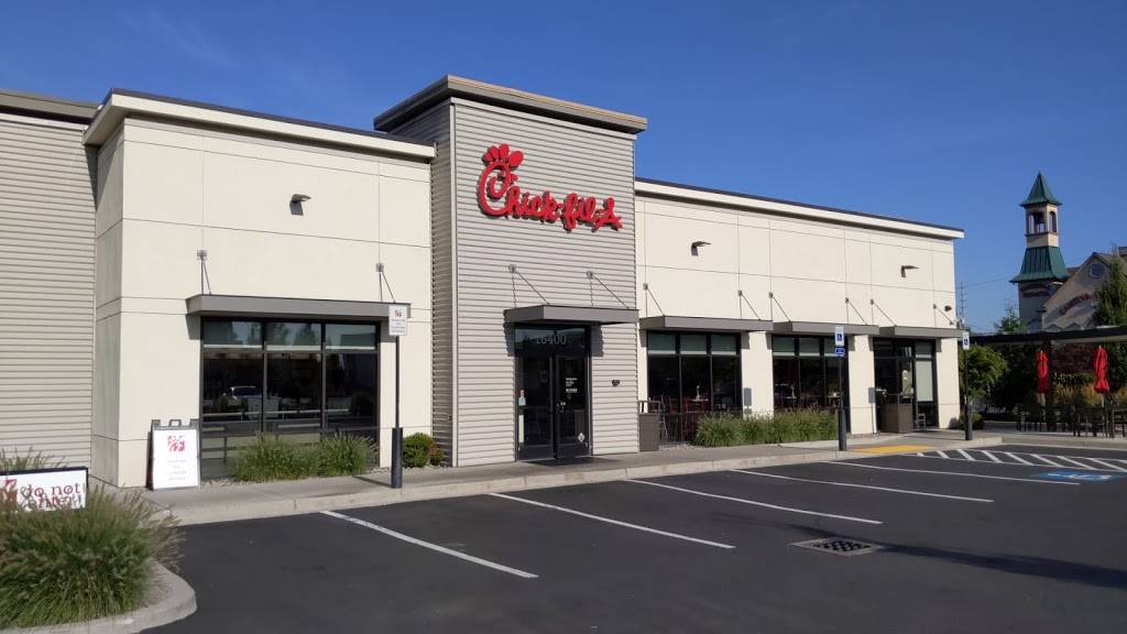 Chick-fil-A | restaurant | 16400 SE Mill Plain Blvd, Vancouver, WA 98684, USA | 3609808535 OR +1 360-980-8535