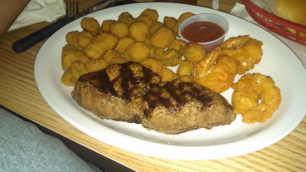 Four Seasons Restaurant | restaurant | 5298 US-27, Frostproof, FL 33843, USA | 8636352951 OR +1 863-635-2951