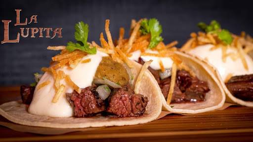 La Lupita | restaurant | 1057 SE 1st Ave, Miami, FL 33131, USA | 3053735406 OR +1 305-373-5406