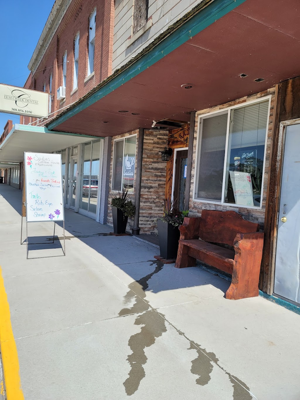 SADIES | restaurant | 110 W Front St, Elm Creek, NE 68836, USA | 3088561040 OR +1 308-856-1040