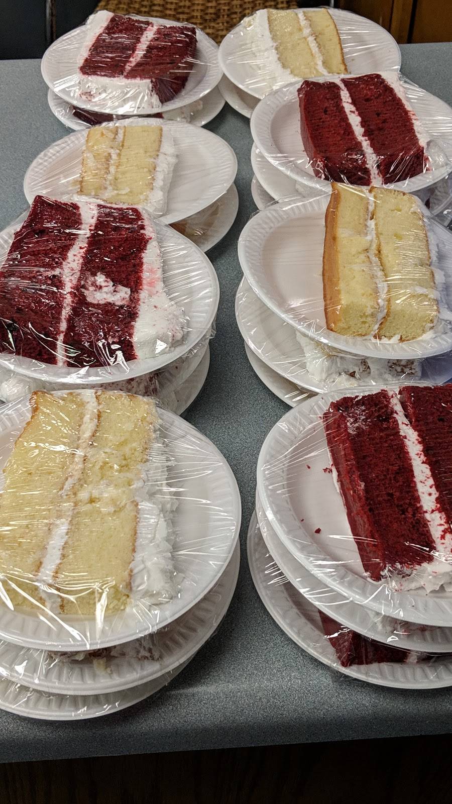 Tarheel Bar-B-Q | restaurant | 9 US-13, Eure, NC 27935, USA | 2523571094 OR +1 252-357-1094