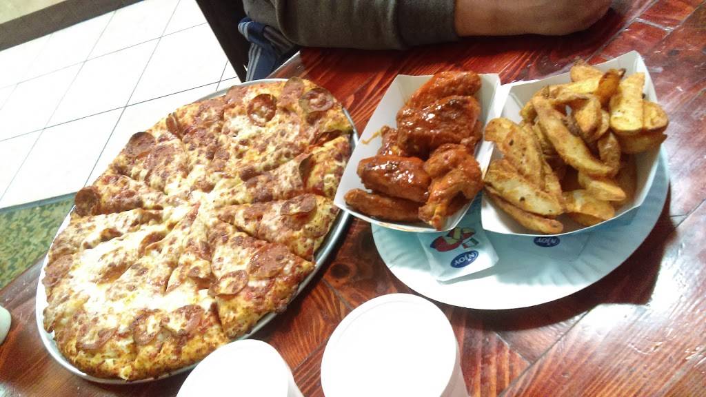 Amigos Pizza | restaurant | 1601 Panama Ln, Bakersfield, CA 93307, USA | 6618379900 OR +1 661-837-9900