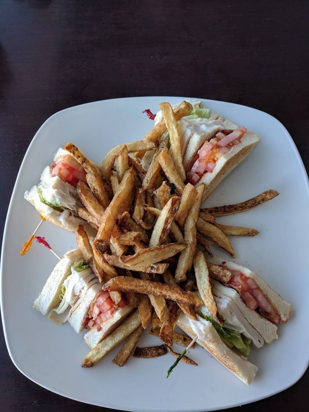 Beacon Harbourside Restaurant | restaurant | 2793 Beacon Blvd, Jordan Station, ON L0R 1S0, Canada | 9055623133 OR +1 905-562-3133