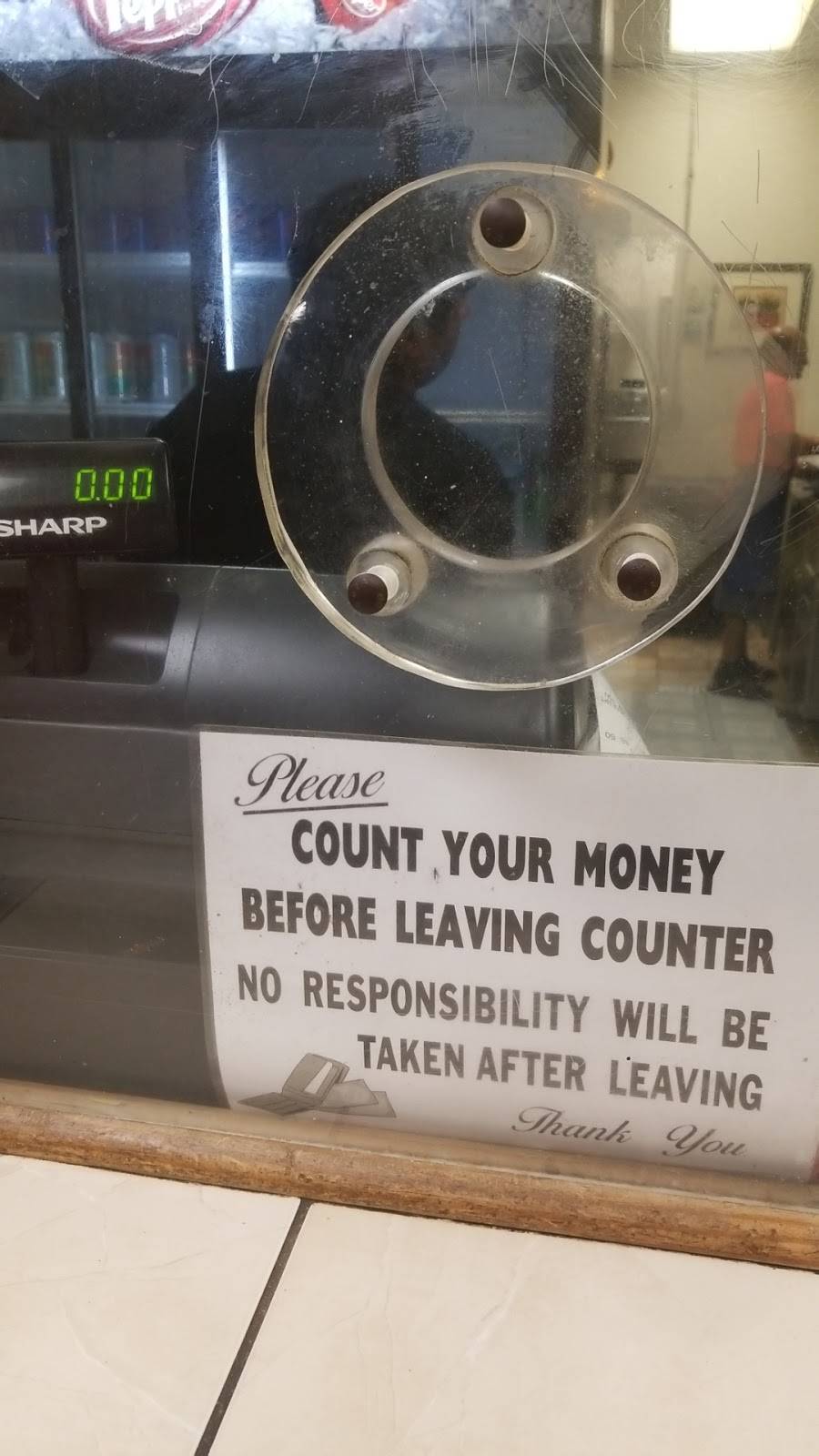 Joji Gyros | restaurant | 2518 E 79th St, Chicago, IL 60649, USA | 7739784545 OR +1 773-978-4545