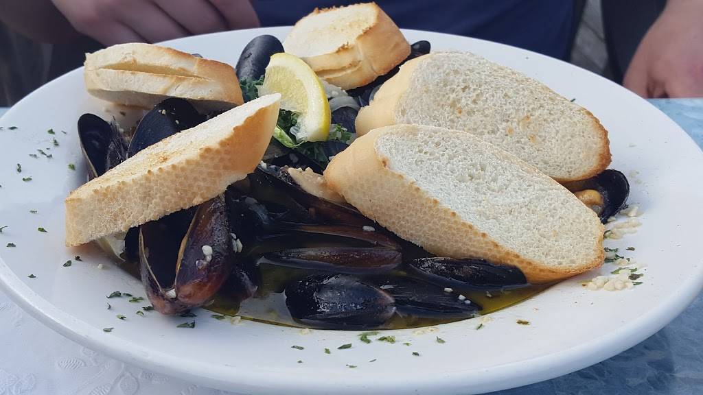 Portside Seafood Restaurant/ | restaurant | 201 Trenton St, Cambridge, MD 21613, USA | 4102289007 OR +1 410-228-9007