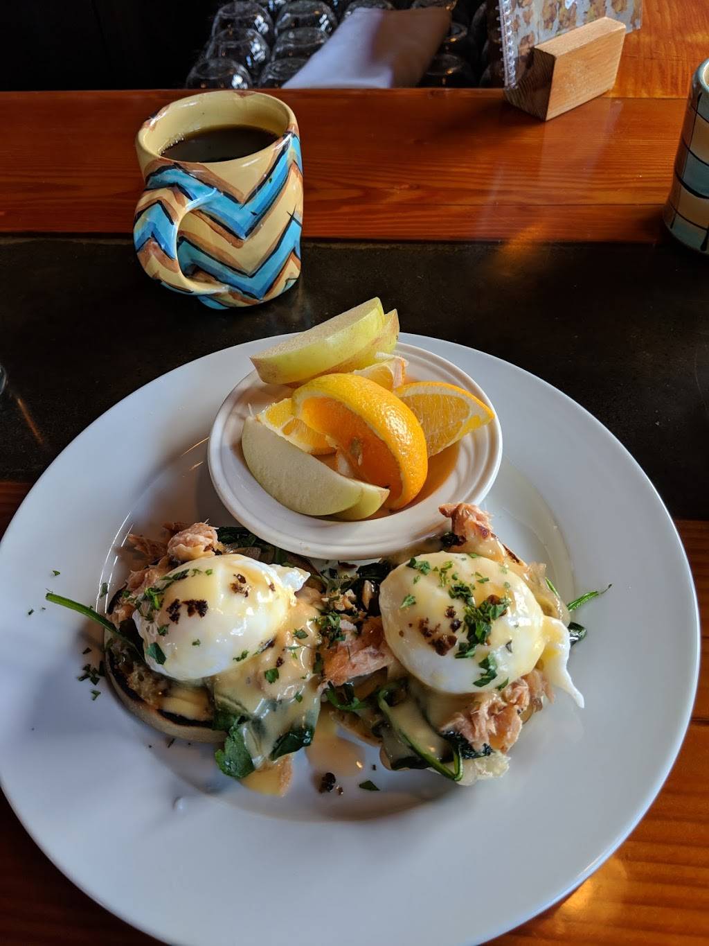 Lake Avenue | restaurant | 394 S Lake Ave, Duluth, MN 55802, USA | 2187222355 OR +1 218-722-2355