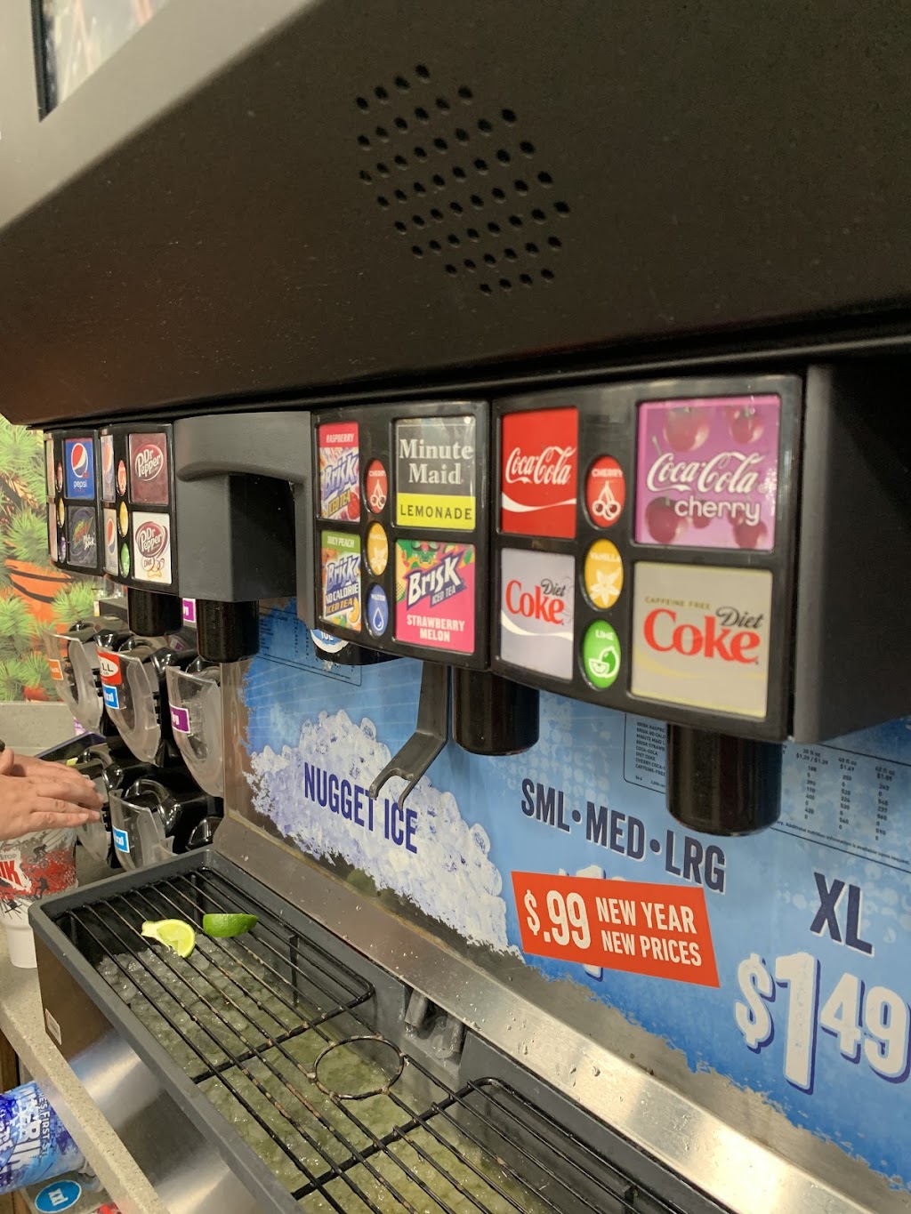 Maverik Adventures First Stop | restaurant | 3569 N Thanksgiving Way, Lehi, UT 84043, USA | 8017682764 OR +1 801-768-2764