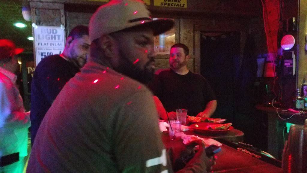 Union Tavern | restaurant | 51 Market St, Poughkeepsie, NY 12601, USA | 8452325675 OR +1 845-232-5675