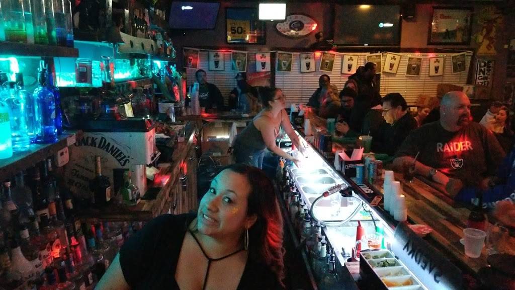 Dark Horse Lounge | night club | 24018 Hesperian Blvd, Hayward, CA 94545, USA | 5103972233 OR +1 510-397-2233