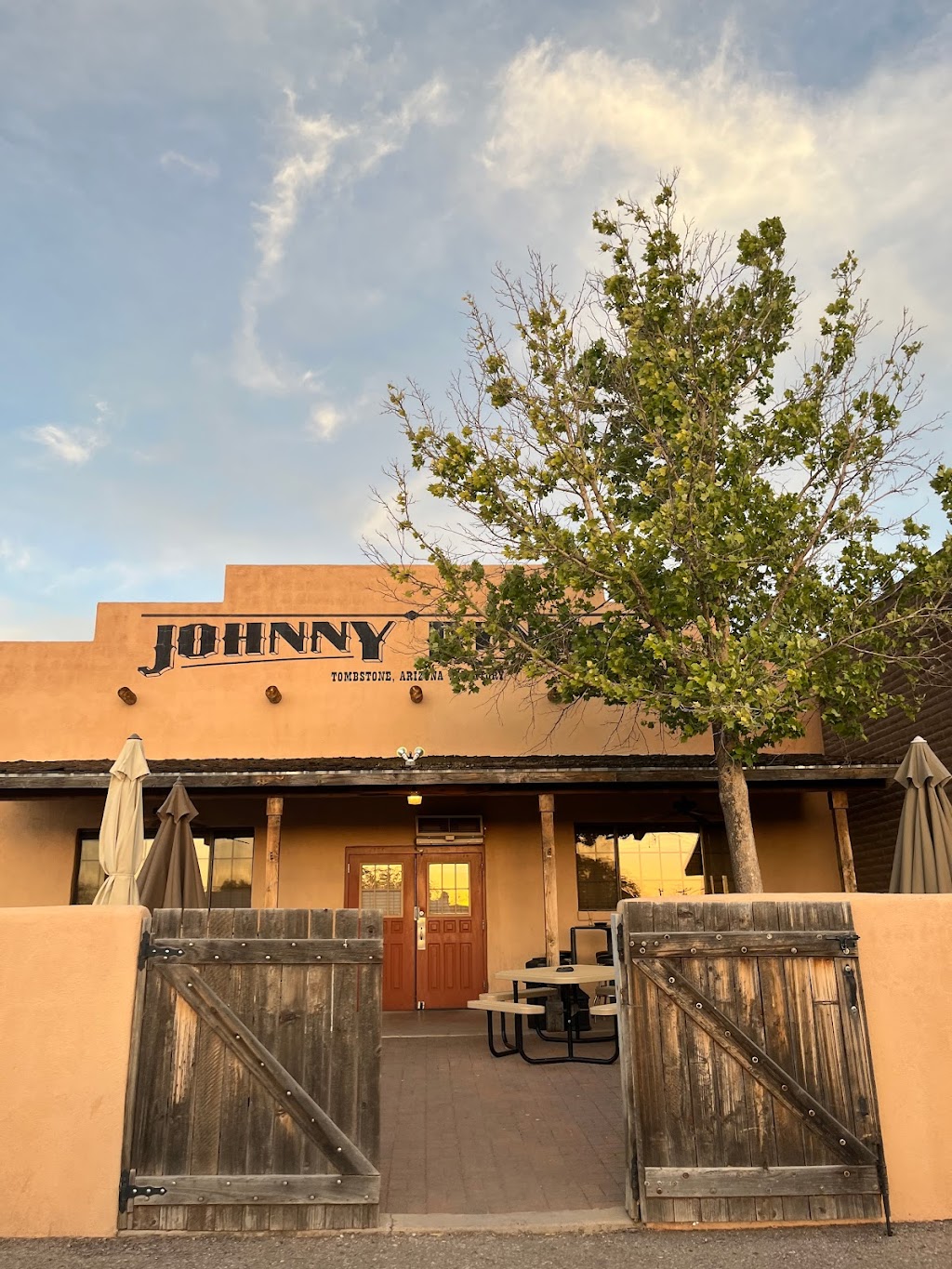 The Depot Steakhouse | restaurant | 60 S 10th St, Tombstone, AZ 85638, USA | 5204573404 OR +1 520-457-3404