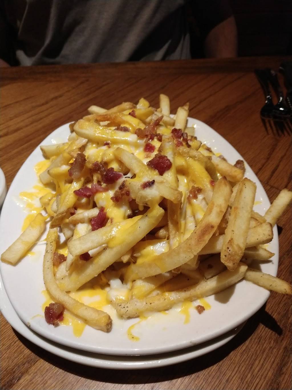 Outback Steakhouse | restaurant | 3101 Browns Mill Rd, Johnson City, TN 37604, USA | 4232839222 OR +1 423-283-9222