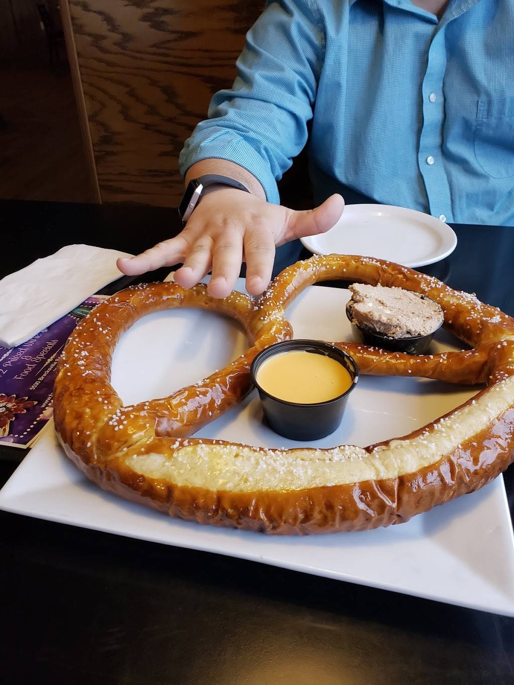 Tavern of Independence | restaurant | 5530 Brecksville Rd, Independence, OH 44131, USA | 2162644344 OR +1 216-264-4344