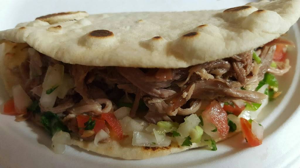 Cedar Valley Eats | restaurant | 12701 Nutty Brown Rd, Austin, TX 78737, USA | 5125853316 OR +1 512-585-3316