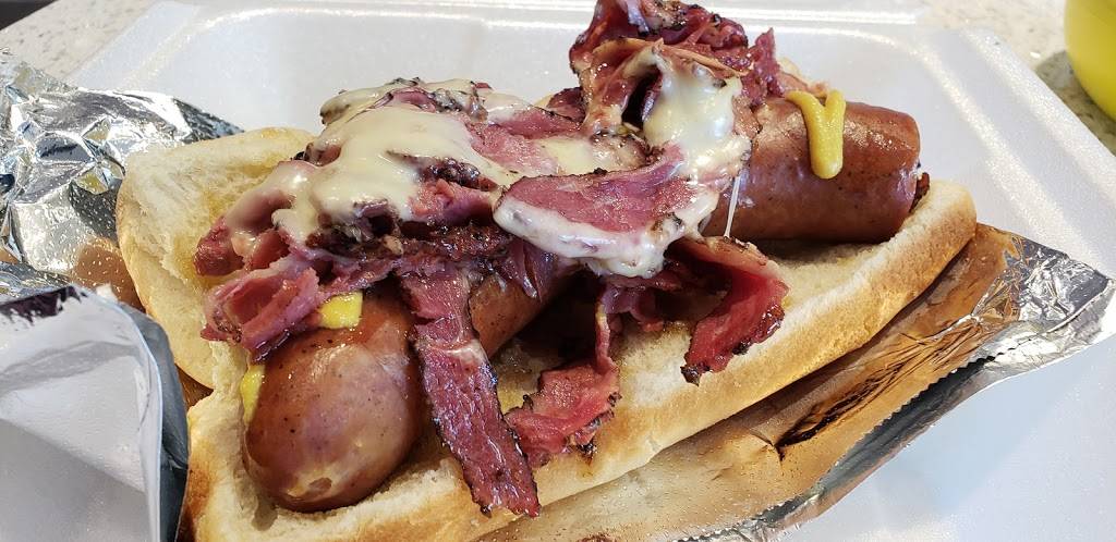 Pinks Hot Dogs | restaurant | 3525 W Carson St, Torrance, CA 90503, USA | 3107933130 OR +1 310-793-3130