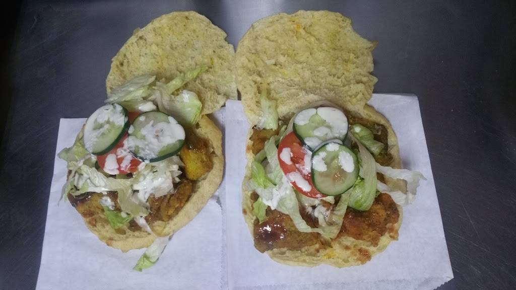 Curry Tabanca | restaurant | 3452, 4657 Lake Worth Rd, Greenacres, FL 33463, USA | 5618222622 OR +1 561-822-2622