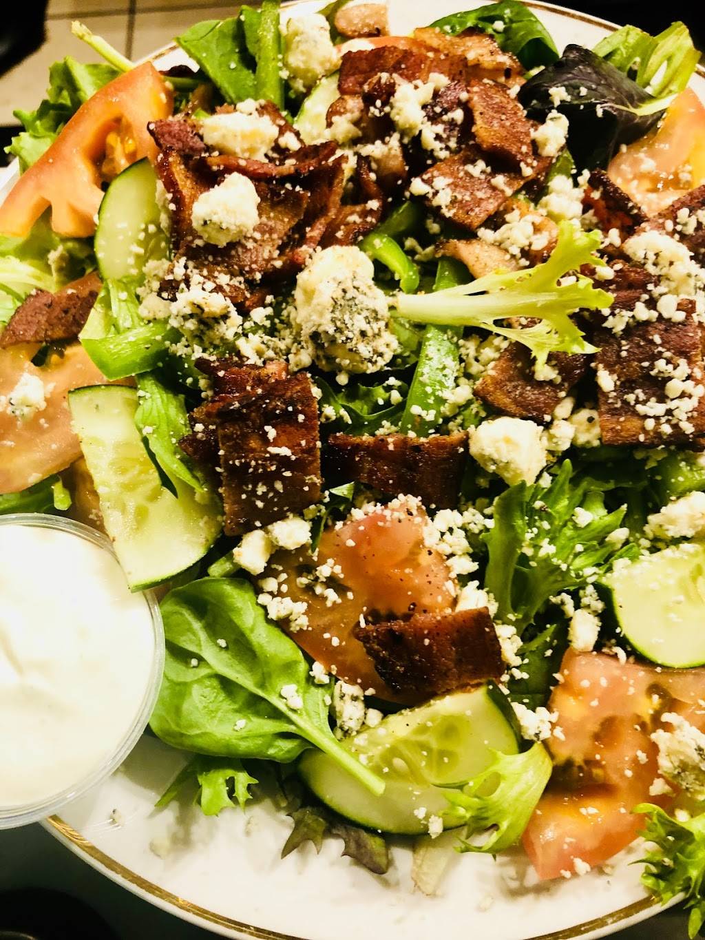 Dubs St. Johns | restaurant | 8727 N Lombard St, Portland, OR 97203, USA | 5039988230 OR +1 503-998-8230