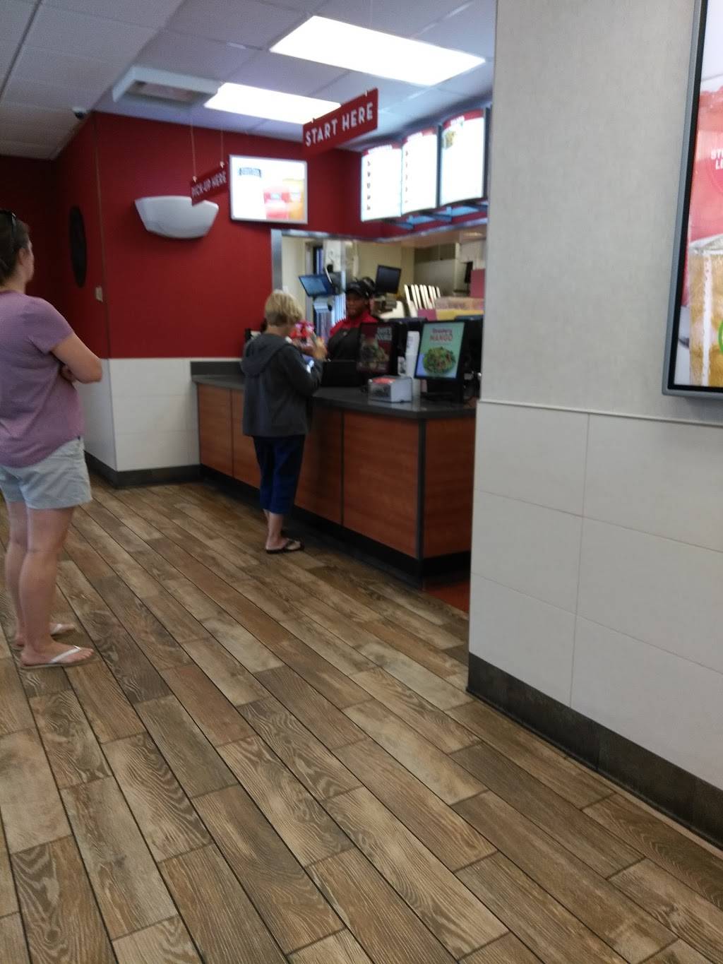 Wendys | restaurant | 1372 Lexington Ave, Mansfield, OH 44907, USA | 4197749767 OR +1 419-774-9767