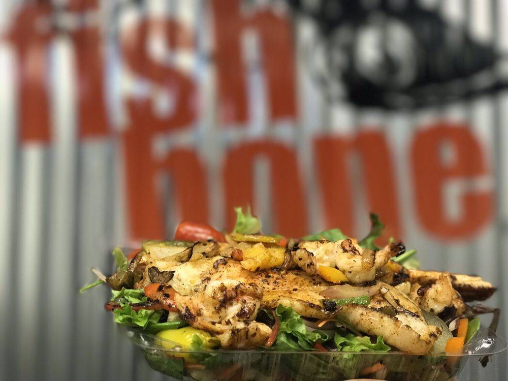 Fishbone Seafood Carson St | restaurant | 800 W Carson St, Torrance, CA 90502, USA | 3103202663 OR +1 310-320-2663