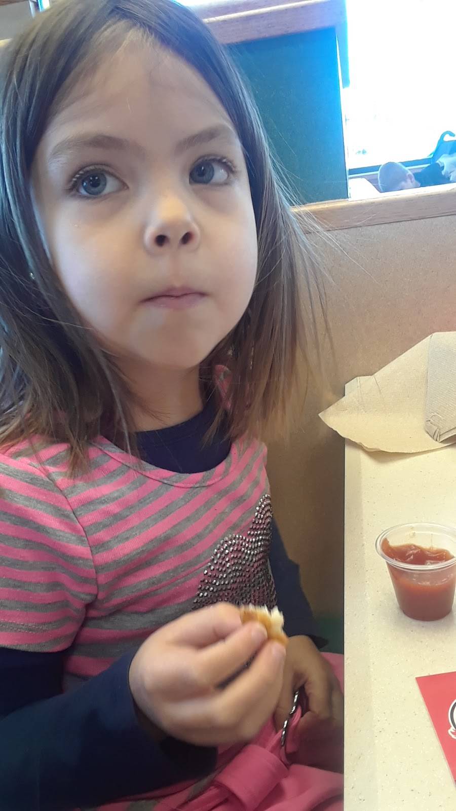 Wendys | restaurant | 19 Post Rd, Westerly, RI 02891, USA | 4013482935 OR +1 401-348-2935