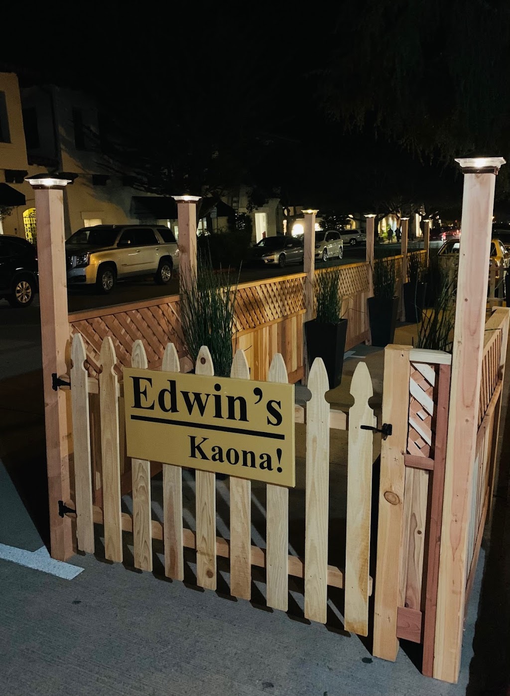 Edwins Kaona Carmel | restaurant | Corner of 6th Avenue &, San Carlos St, Carmel-By-The-Sea, CA 93921, USA | 8312507744 OR +1 831-250-7744
