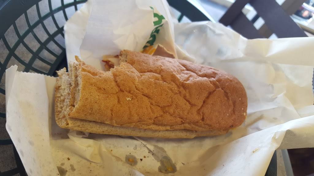 Subway | restaurant | 7515 S Orange Ave, Orlando, FL 32809, USA | 4074380058 OR +1 407-438-0058
