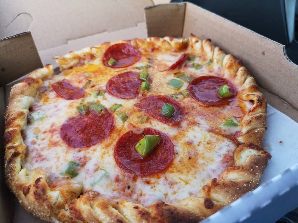 Smack Daddy Pizza and Subs | restaurant | 3960 S Federal Blvd, Englewood, CO 80110, USA | 3037817387 OR +1 303-781-7387