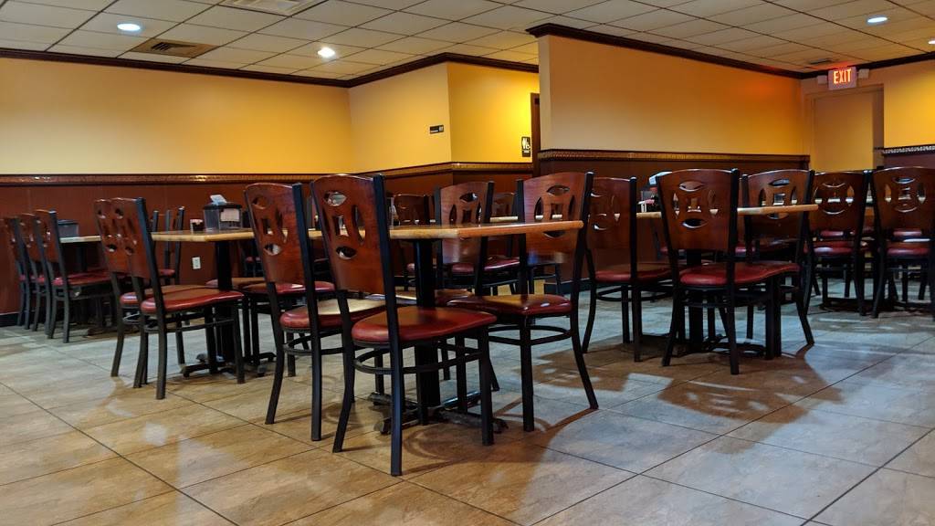 Young Young Chinese Buffet | restaurant | 1668 Meriden-Waterbury Turnpike, Southington, CT 06489, USA | 8606217678 OR +1 860-621-7678